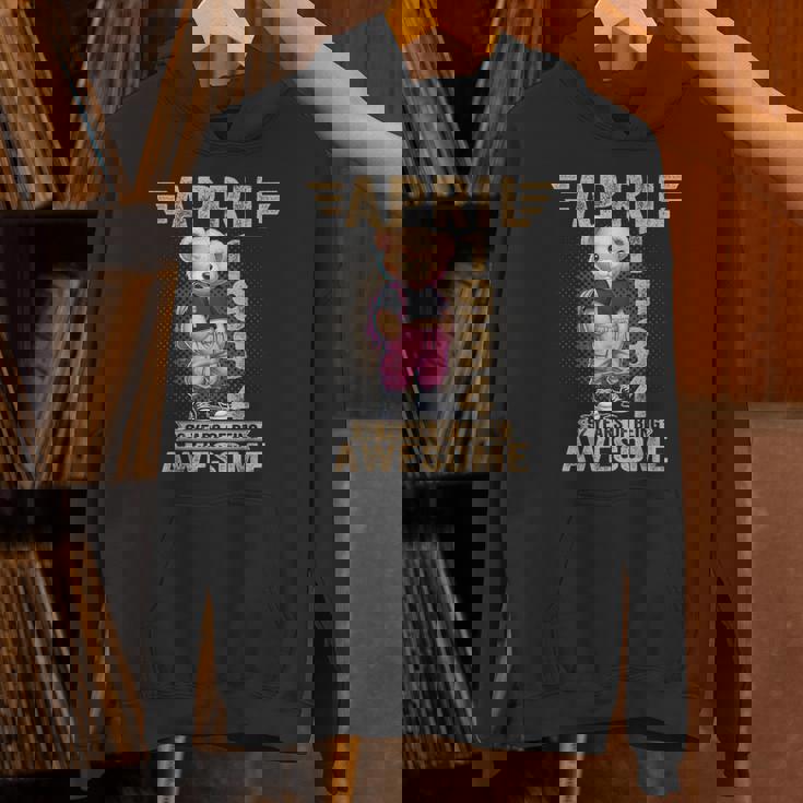 1934年4月 92歳の誕生日 92歳のテディベア Being Awesome パーカー