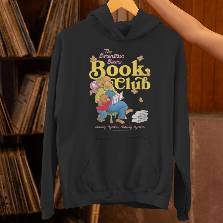 The Berenstain Bears Book Club Reading Together Vintage Unisex Hoodie The Berenstain Bears Book Club Reading Together Vintage Unisex Hoodie