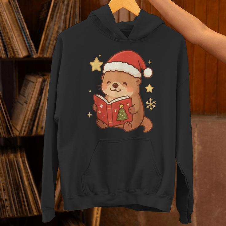 Cute Christmas Book Otter Reading Snowy Holiday Story Unisex Hoodie