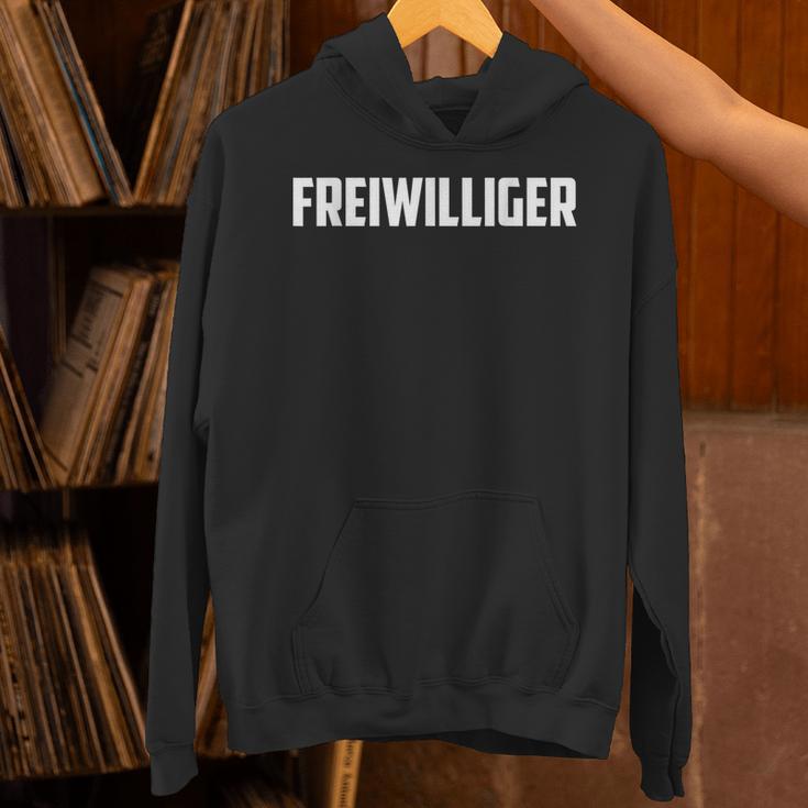 Freiwilliger Is Aolunr In German Illustration Graphic パーカー
