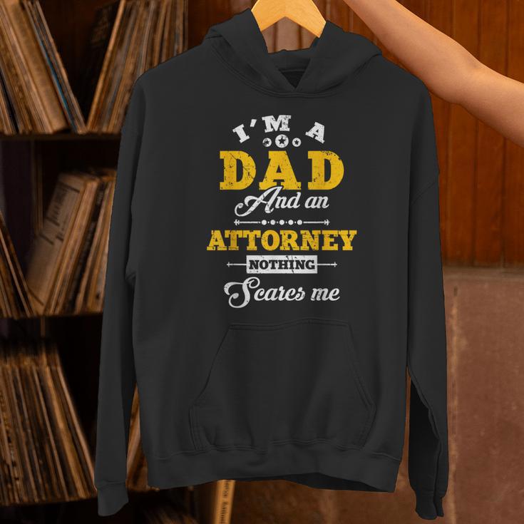 I'm Dad And Attorney Fun Happy 父の日 パーカー