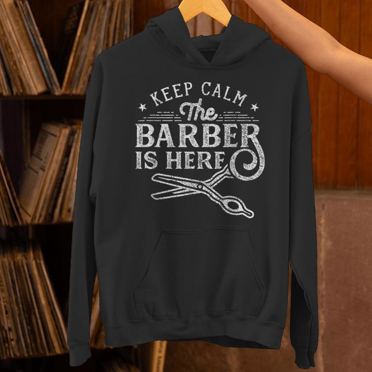 Keep Calm The Barber Is Here ショップ ヘアドレッサー バーバー パーカー