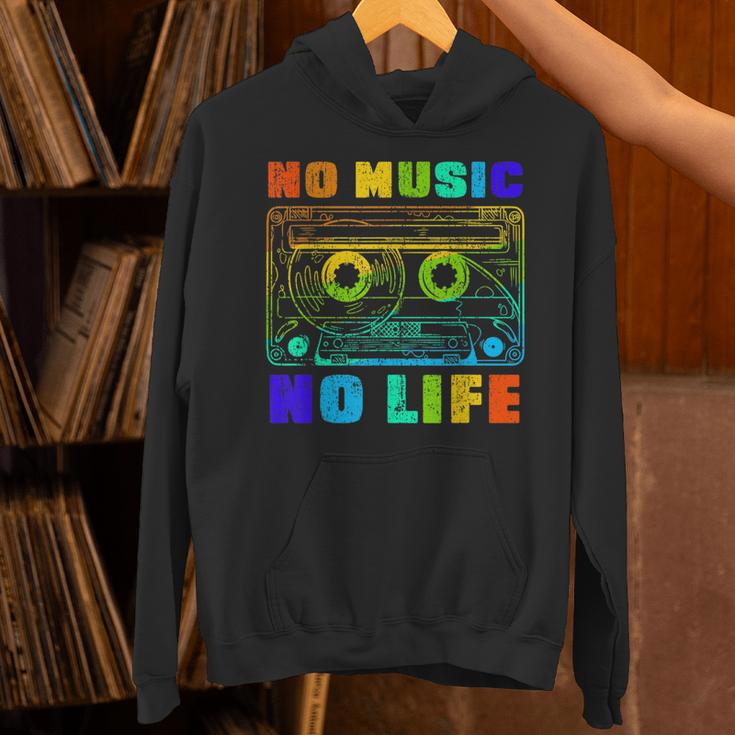 No Music No Life、ヴィンテージカセット音楽愛好家。 パーカー
