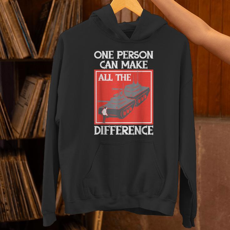 One Person Can Make A Difference Tiananmen タンクマン パーカー