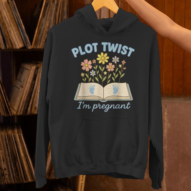 Plot Twist I'm Pregnant Literary Pregnancy Announcement Book Unisex Hoodie