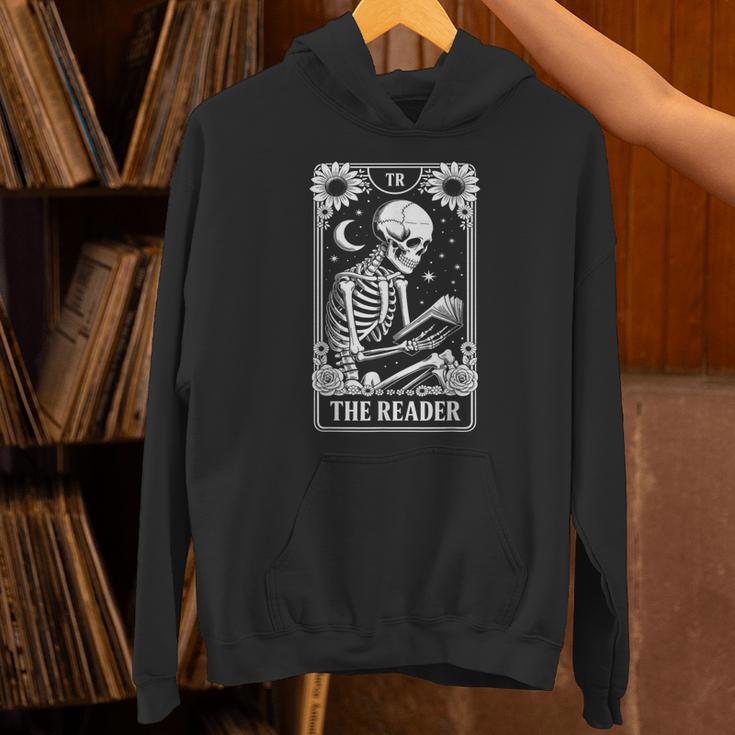 The Reader Tarot Card Book Lover Skeleton Reading Book Unisex Hoodie