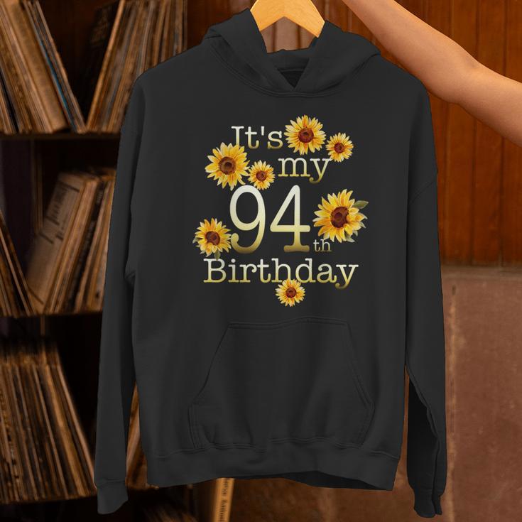 かわいいひまわり 94歳の誕生日 94歳の誕生日 パーカー