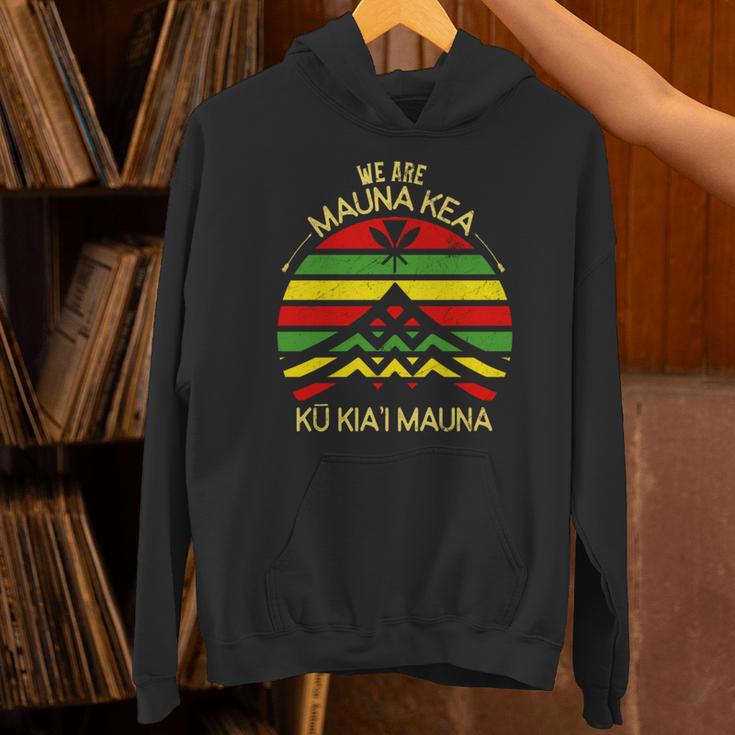 カナカ マオリ フラッグ We Are Mauna Kea No Tmt 長袖tシャツ パーカー
