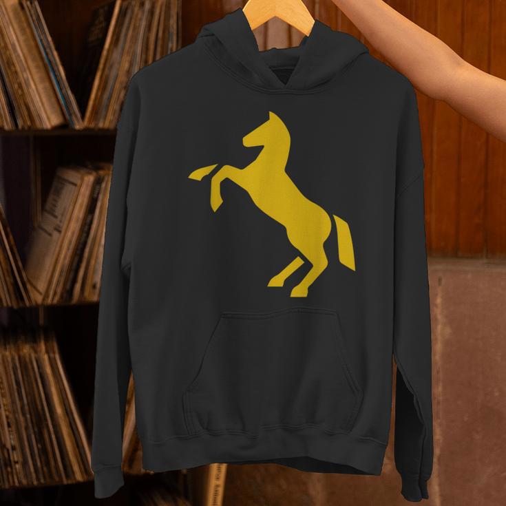 ゴールデンホースデザイン ファニーtシャツ かわいいスタリオン ゴールドギフト パーカー