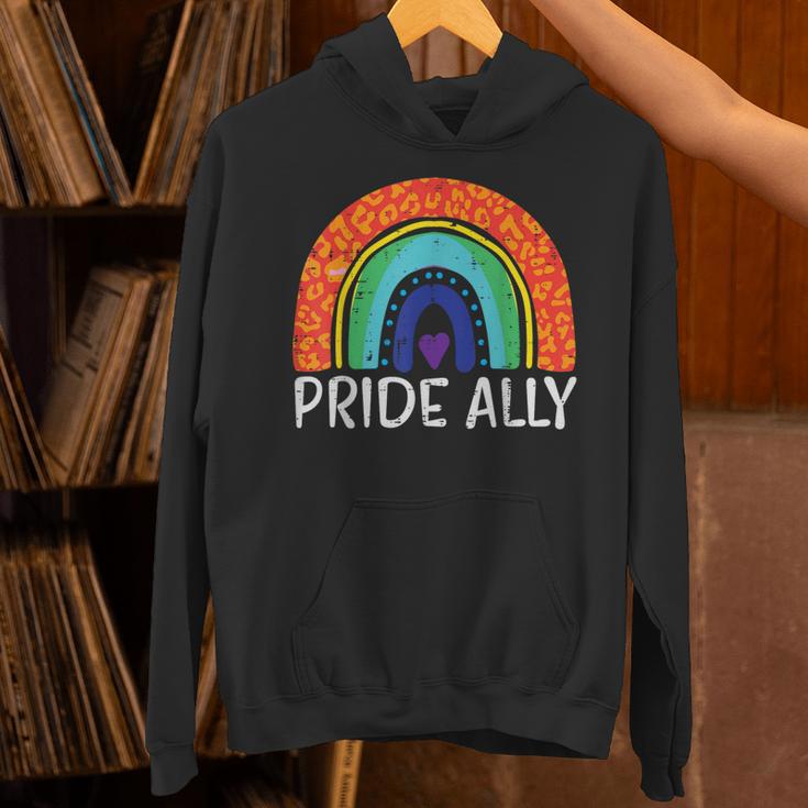 レインボーフラッグ プライド アリー ゲイプライド 月 Lgbtq Ally Lgbt パーカー