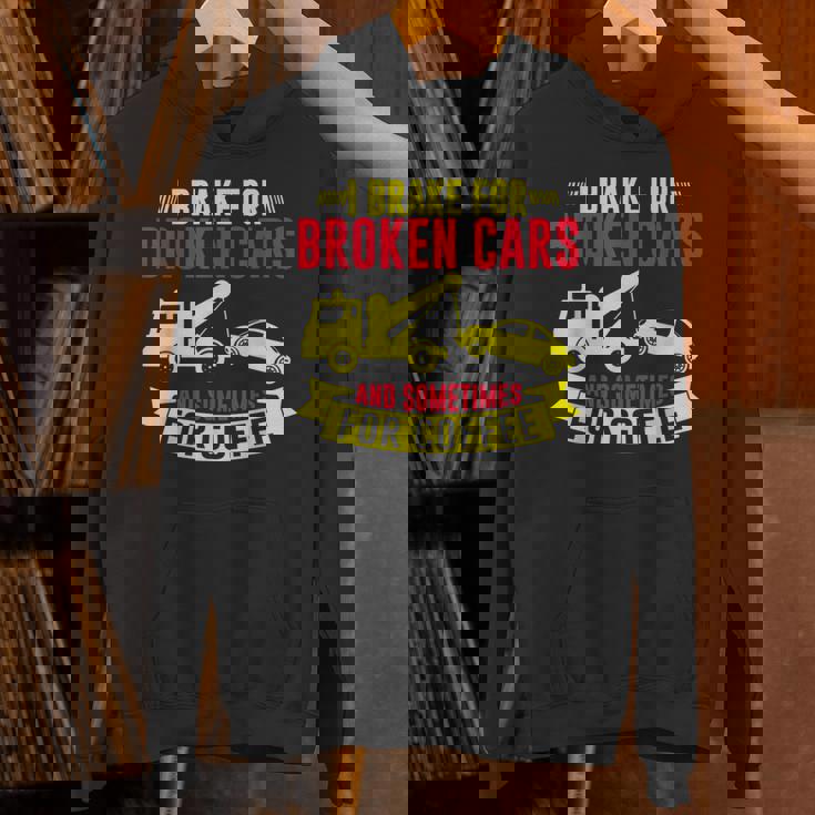 壊れた車や、時にはコーヒーレッカー車にもブレーキをかけます。 パーカー