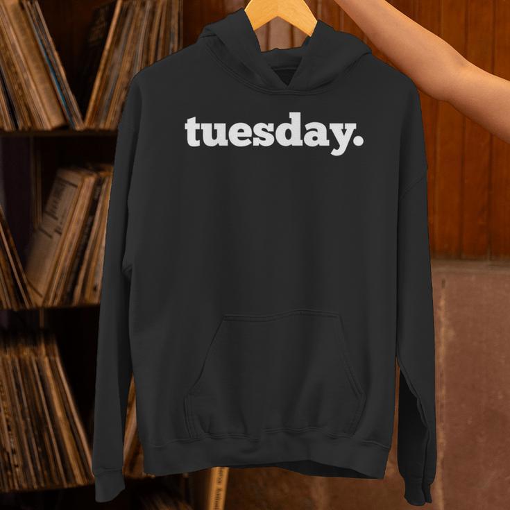 曜日 Tuesday Minimalistic 長袖tシャツ パーカー