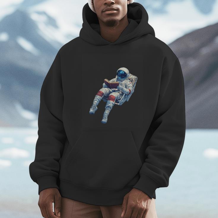 Astronaut Reading Book Sci-Fi Enthusiast Men Hoodie Astronaut Reading Book Sci-Fi Enthusiast Men Hoodie