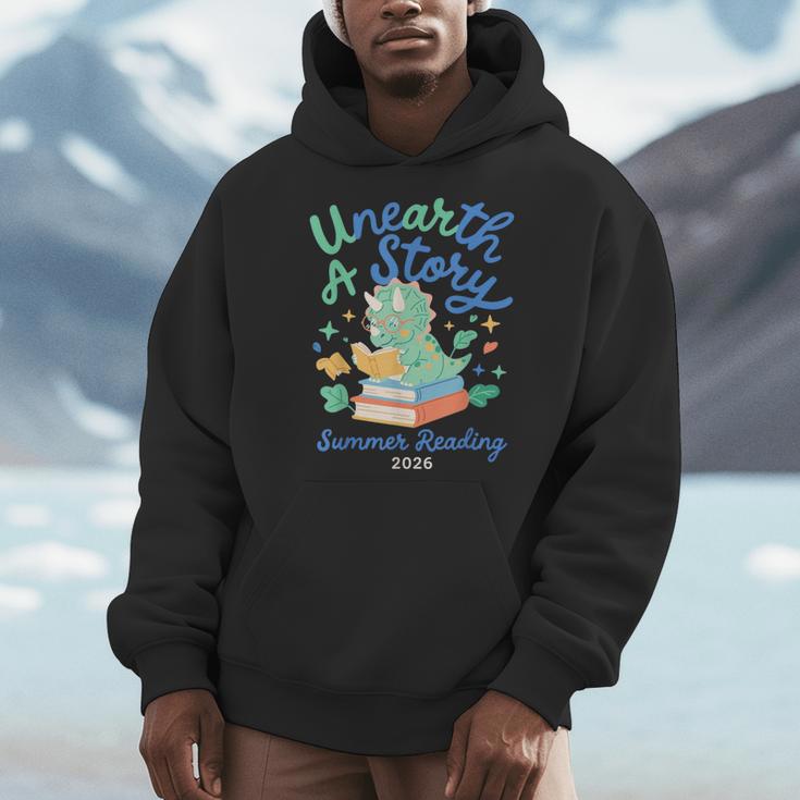Cute Unearth a Story Triceratops Dinosaur Reading Books Dino Men Hoodie
