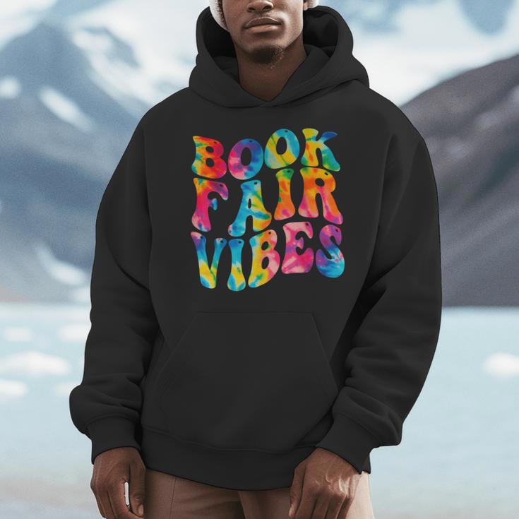 Groovy 70s Book Fair Vibe Tie Dye Reading School Librarian Men Hoodie Groovy 70s Book Fair Vibe Tie Dye Reading School Librarian Men Hoodie