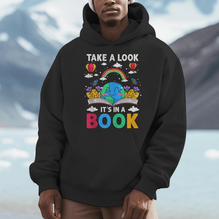 Take A Look It's In A Book Reading Vintage Retro Rainbow Men Hoodie
