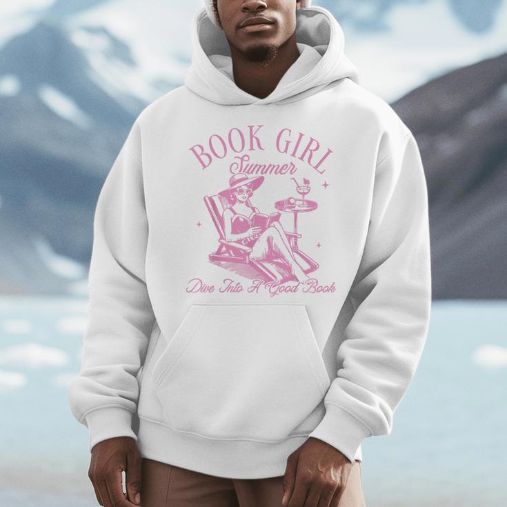 Retro Book Girl Summer Beach Vacation For Book Lover Men Hoodie