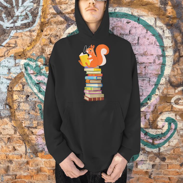 Cute Squirrel Reading Women's Tops Book Lovers Men Hoodie