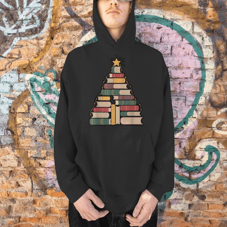 Snowy Book Tree Christmas For Readers And Librarians Men Hoodie