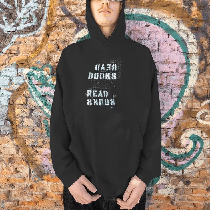 Trendy Read Books Stencil Spray Paint Men Hoodie