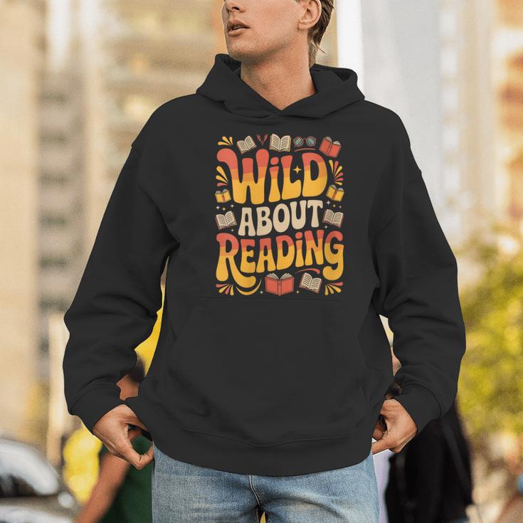 Women's Wild About Reading Zoo Animals For Bookworm Book Reader Men Hoodie Women's Wild About Reading Zoo Animals For Bookworm Book Reader Men Hoodie