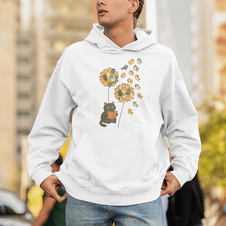 Cute Reading Cat With Kitten Dandelion Flowers Book Lover Men Hoodie