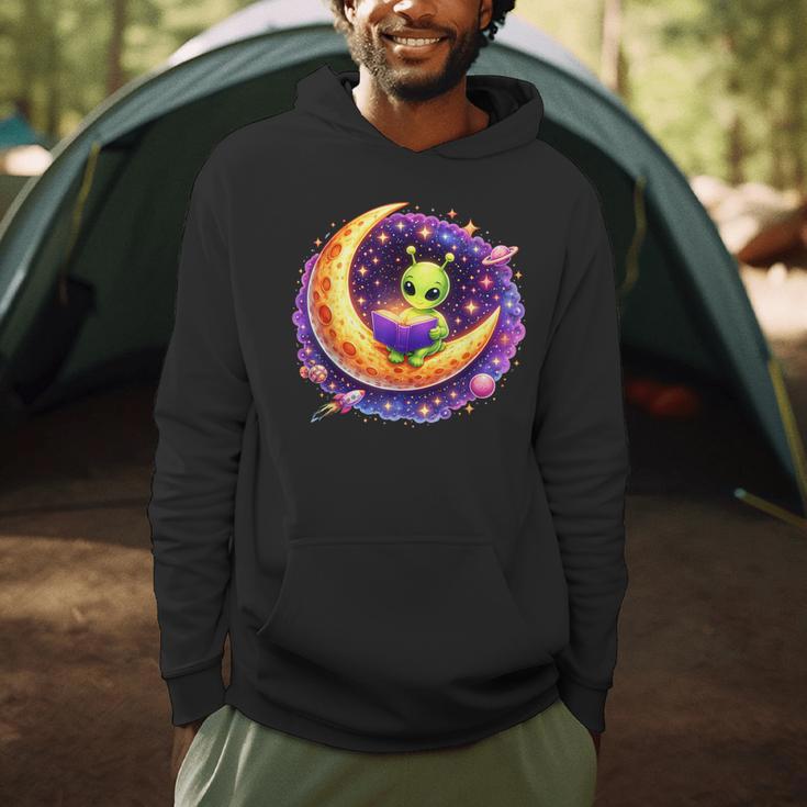 Alien Reading Book UFO Moon Space Astronomy Men Hoodie Alien Reading Book UFO Moon Space Astronomy Men Hoodie