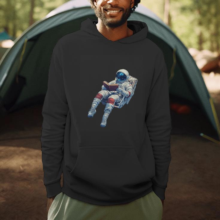 Astronaut Reading Book Sci-Fi Enthusiast Men Hoodie Astronaut Reading Book Sci-Fi Enthusiast Men Hoodie