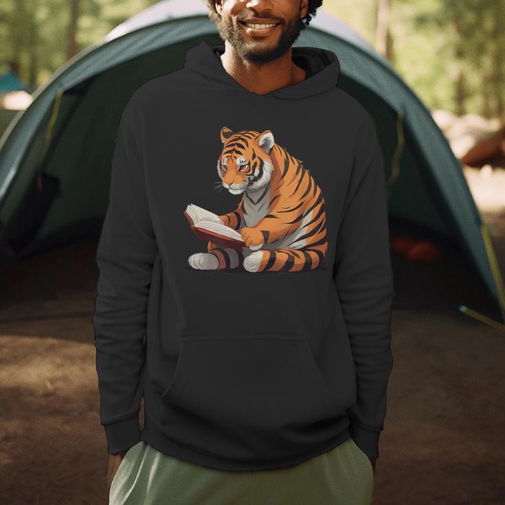Cute Tiger Is Reading a Book Reading Tiger Men Hoodie