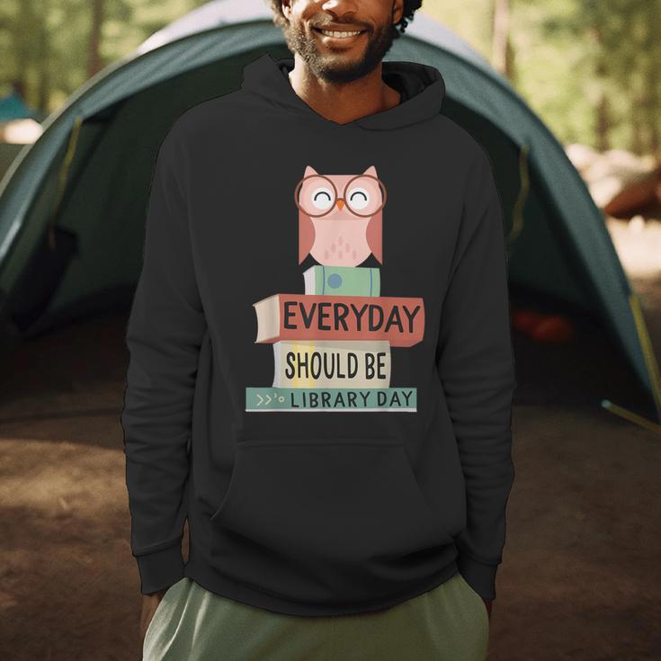 Everyday Should Be Library Day Cute Owl Reading Books Lover Men Hoodie