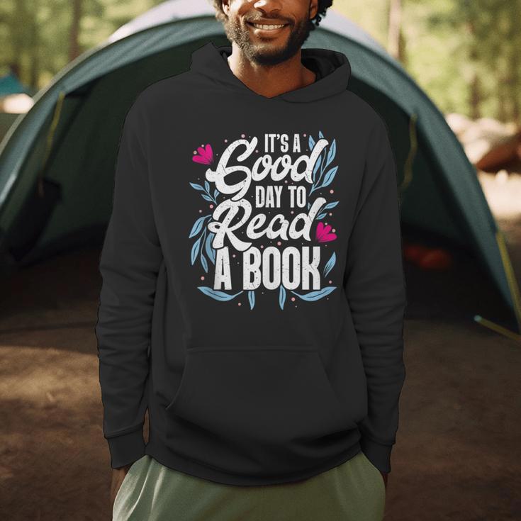 It's Good Day To Read A Book Men Hoodie
