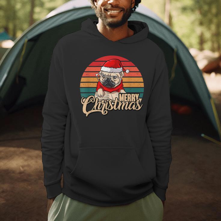 Merry Christmas Retro Vintage Pugmas Pug Reading Books Men Hoodie