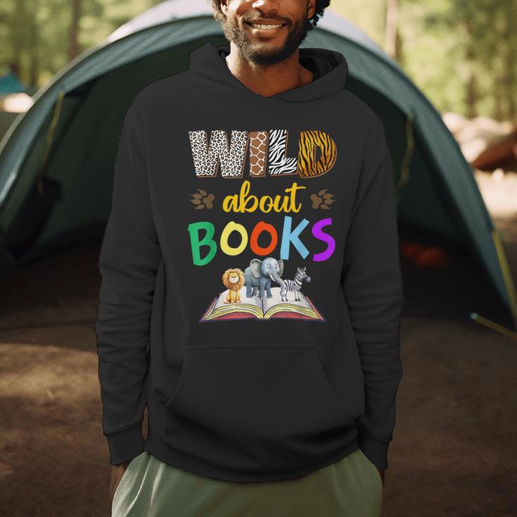 Wild About Reading Books Reader Bookworm Animals Book Lover Men Hoodie