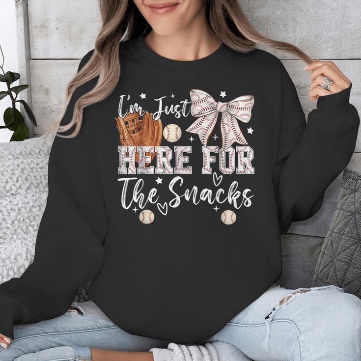 I'm Just Here For The Snacks Baseball Coquette Game Day Girl Unisex Sweatshirt I'm Just Here For The Snacks Baseball Coquette Game Day Girl Unisex Sweatshirt