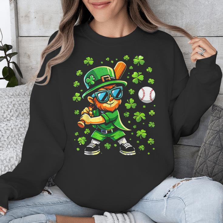 Leprechaun Playing Baseball Happy St Patricks Day Men Boys Unisex Sweatshirt Leprechaun Playing Baseball Happy St Patricks Day Men Boys Unisex Sweatshirt