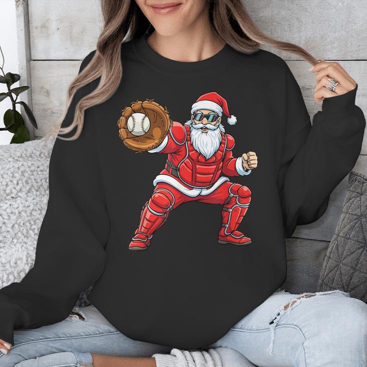 Santa Playing Baseball Baseball Lover Baseballer Xmas Unisex Sweatshirt Santa Playing Baseball Baseball Lover Baseballer Xmas Unisex Sweatshirt