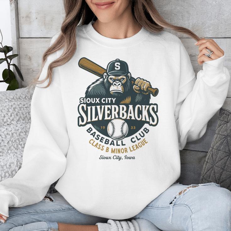 Sioux City Silverbacks Retro Minor League Baseball Unisex Sweatshirt Sioux City Silverbacks Retro Minor League Baseball Unisex Sweatshirt