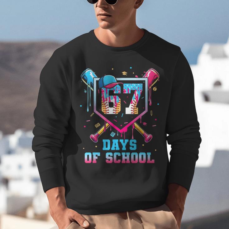 67 Days Of School 67th Day Baseball Meme Men Boys Kids Unisex Sweatshirt