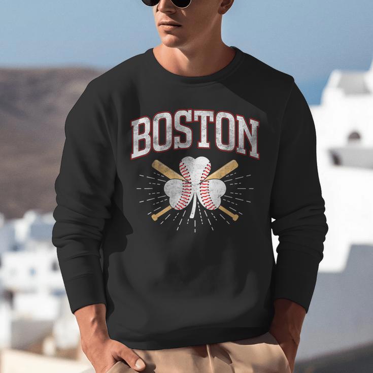 Baseball Shamrock Boston Massachusetts St Patrick’s Day Unisex Sweatshirt