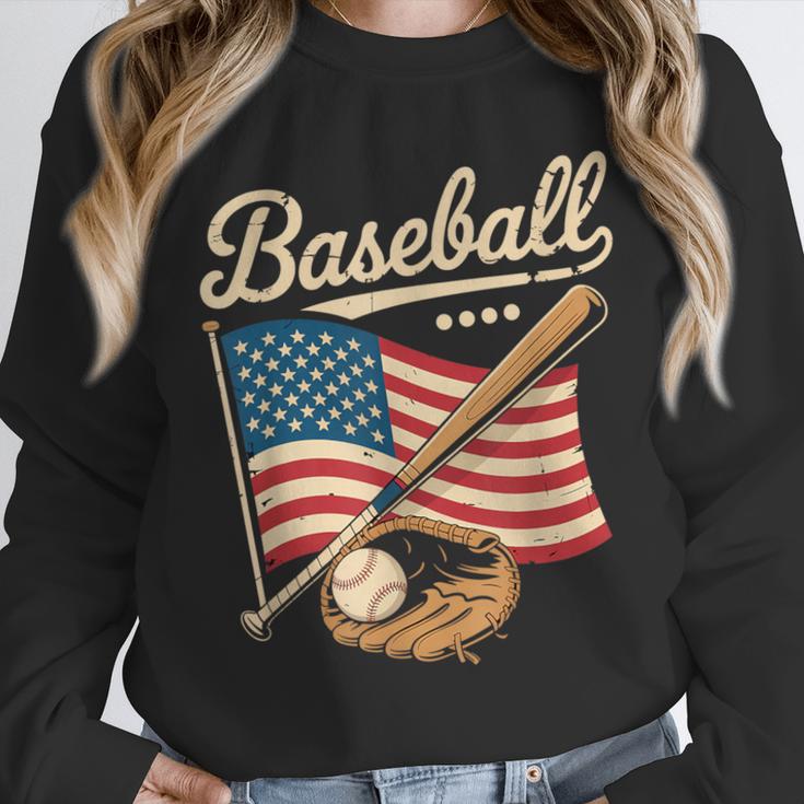 American Flag Baseball Player Bat Fan Catcher Pitcher USA Unisex Sweatshirt