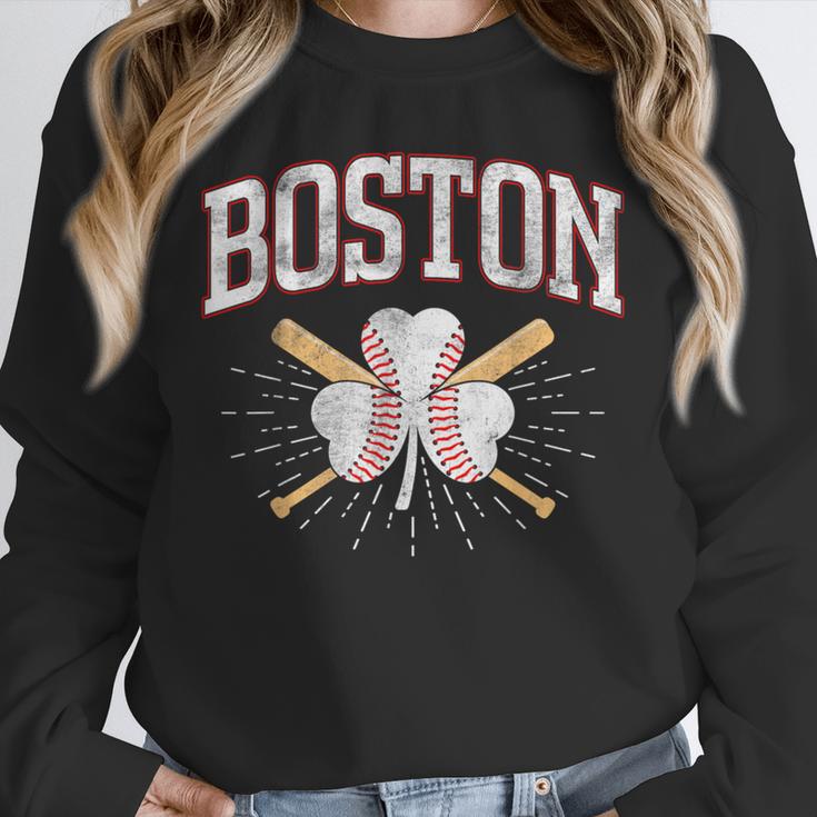 Baseball Shamrock Boston Massachusetts St Patrick’s Day Unisex Sweatshirt