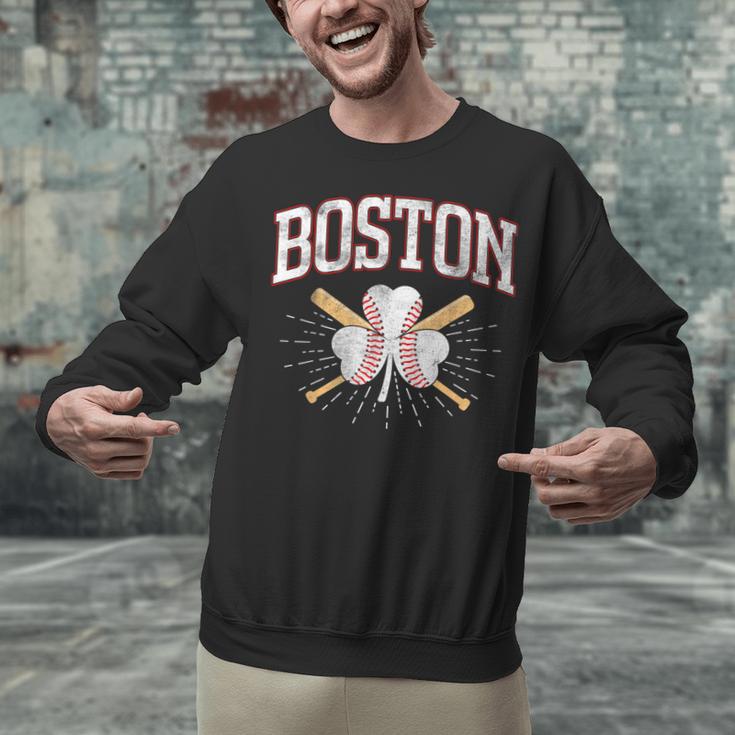 Baseball Shamrock Boston Massachusetts St Patrick’s Day Unisex Sweatshirt