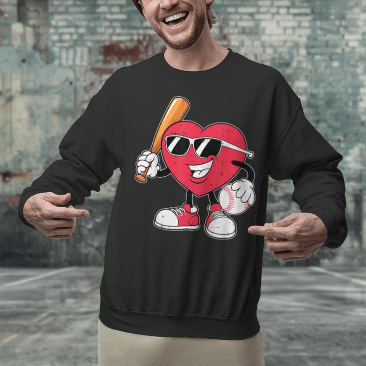 Heart Play Baseball Valentine's Day Teens Boys Girls Kids Unisex Sweatshirt Heart Play Baseball Valentine's Day Teens Boys Girls Kids Unisex Sweatshirt