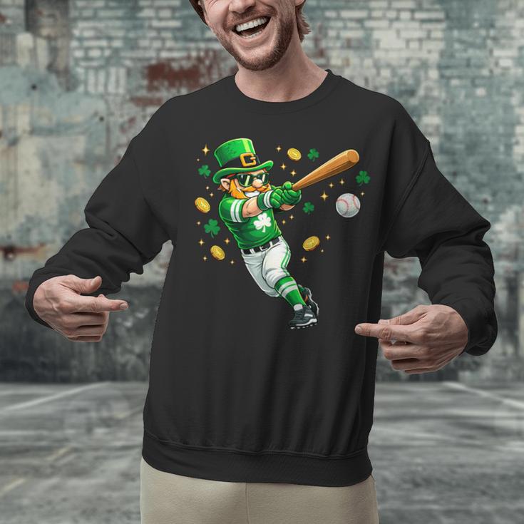 Leprechaun Play Baseball St Patrick's Day Men Kid Boys Unisex Sweatshirt Leprechaun Play Baseball St Patrick's Day Men Kid Boys Unisex Sweatshirt