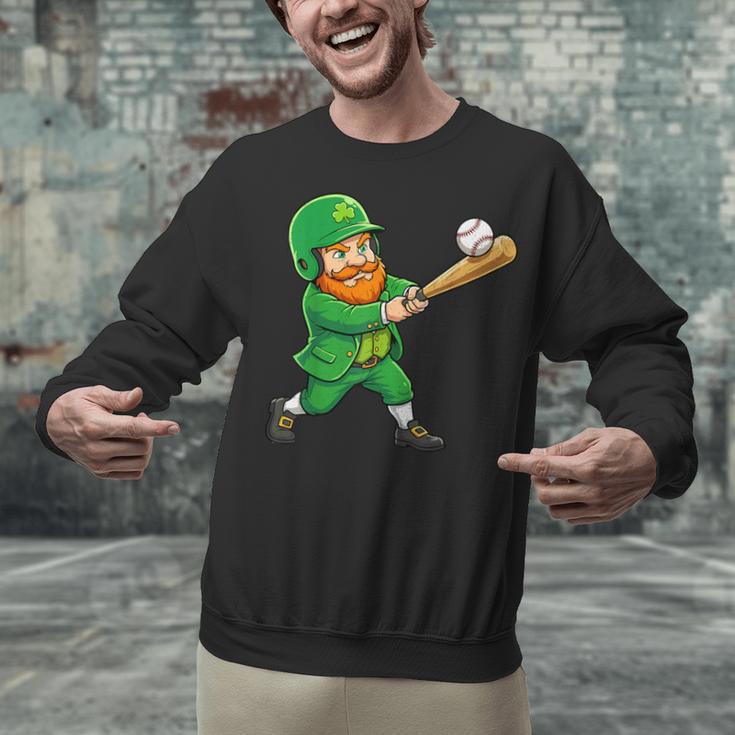 Leprechaun Playing Baseball St Patricks Day Men Boys Kids Unisex Sweatshirt