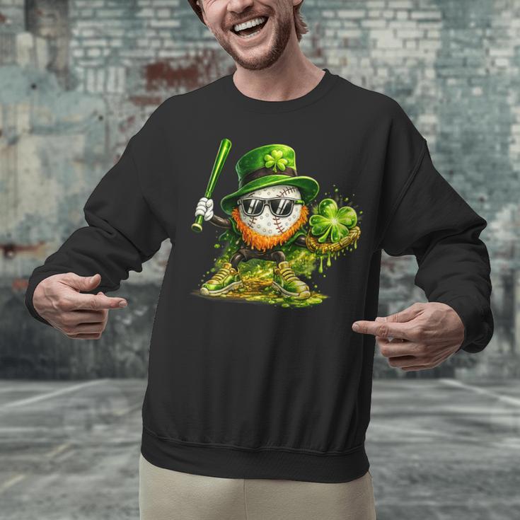 St Patrick’s Day Baseball Shamrock Player Unisex Sweatshirt St Patrick’s Day Baseball Shamrock Player Unisex Sweatshirt