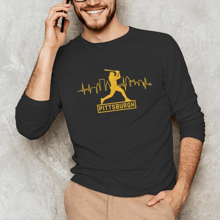 Pittsburgh Lovers Skyline Retro Baseball Heartbeat Men Women Unisex Long Sleeve T-Shirt