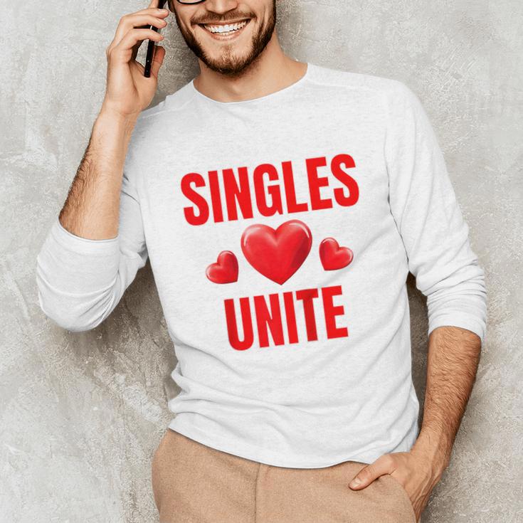 Singles Unite Valentines Day Humor For Singles Raglan Baseball Tee Unisex Long Sleeve T-Shirt
