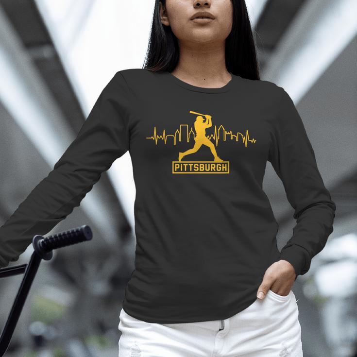 Pittsburgh Lovers Skyline Retro Baseball Heartbeat Men Women Unisex Long Sleeve T-Shirt
