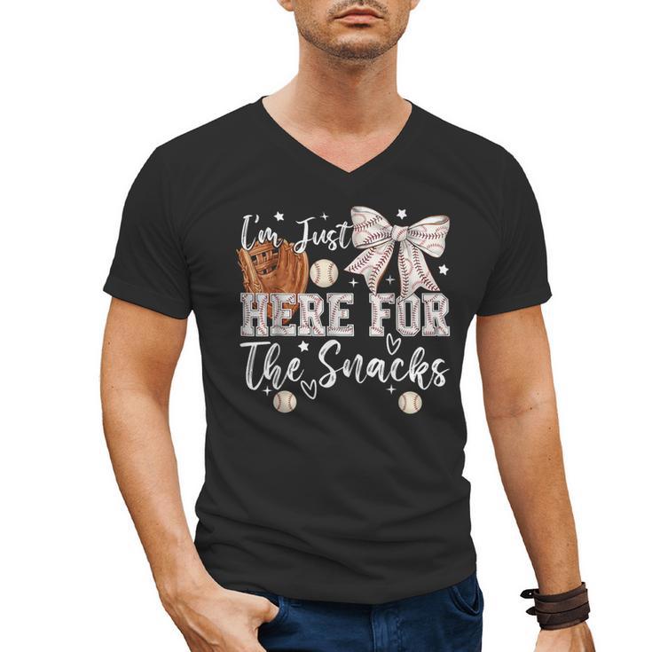 I'm Just Here For The Snacks Baseball Coquette Game Day Girl Men's V-Neck T-Shirt